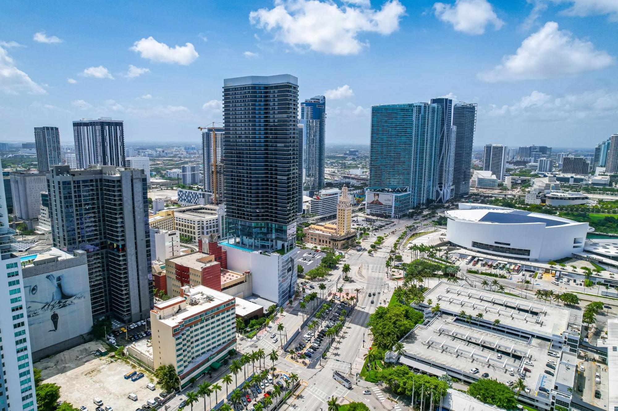 Luxury Downtown Apartamento