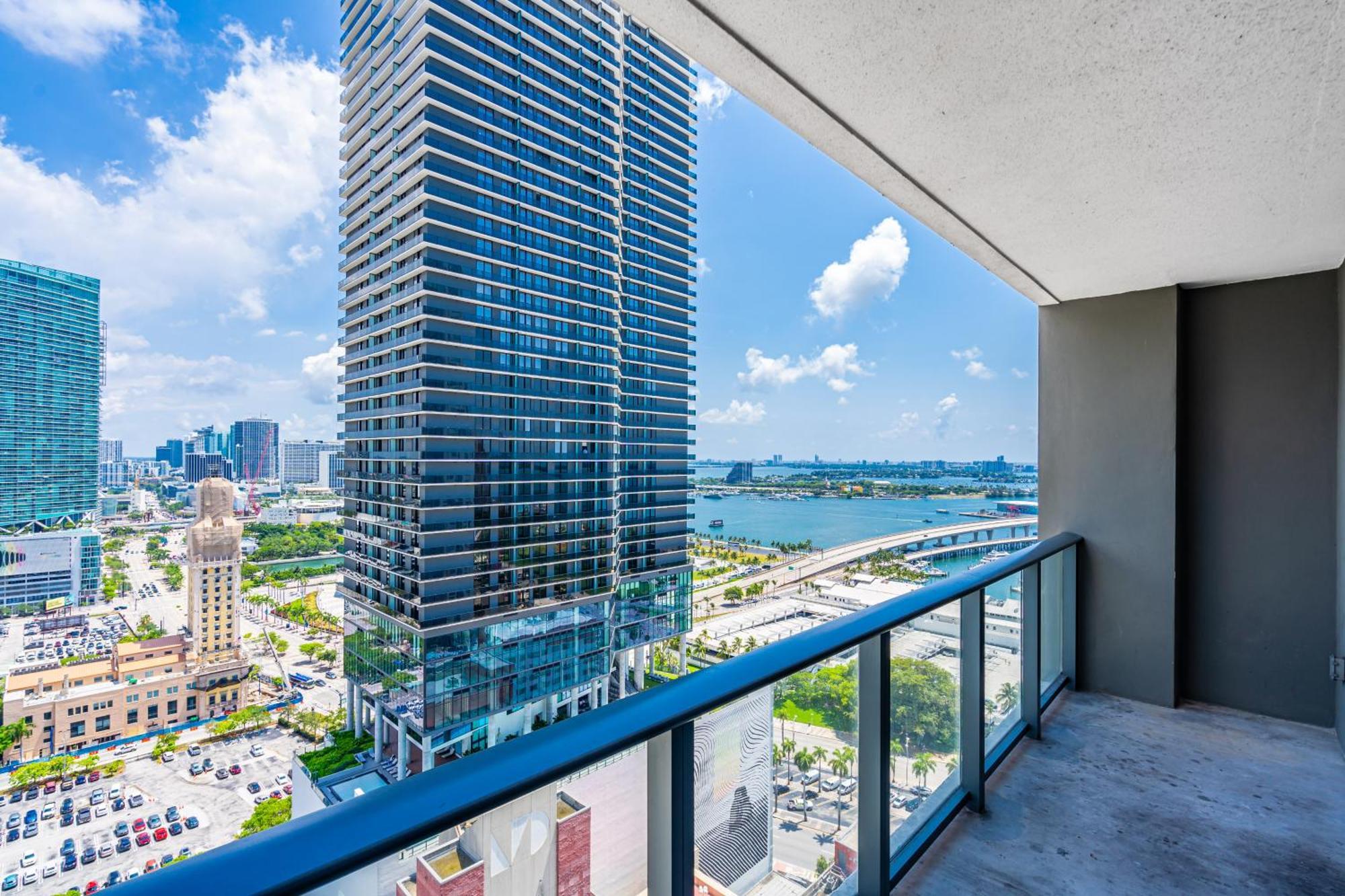 Luxury Downtown * Miami