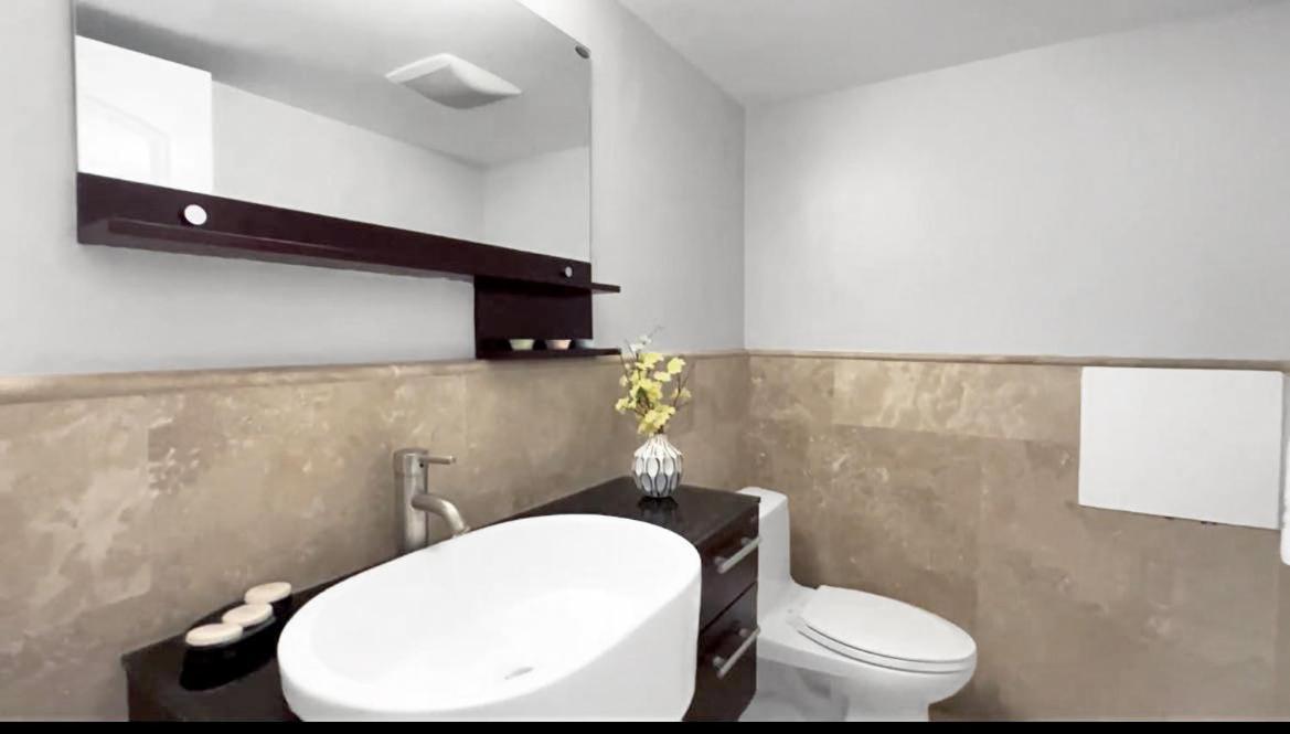 Permanent Vacation! Direct Water Views! Apartment *