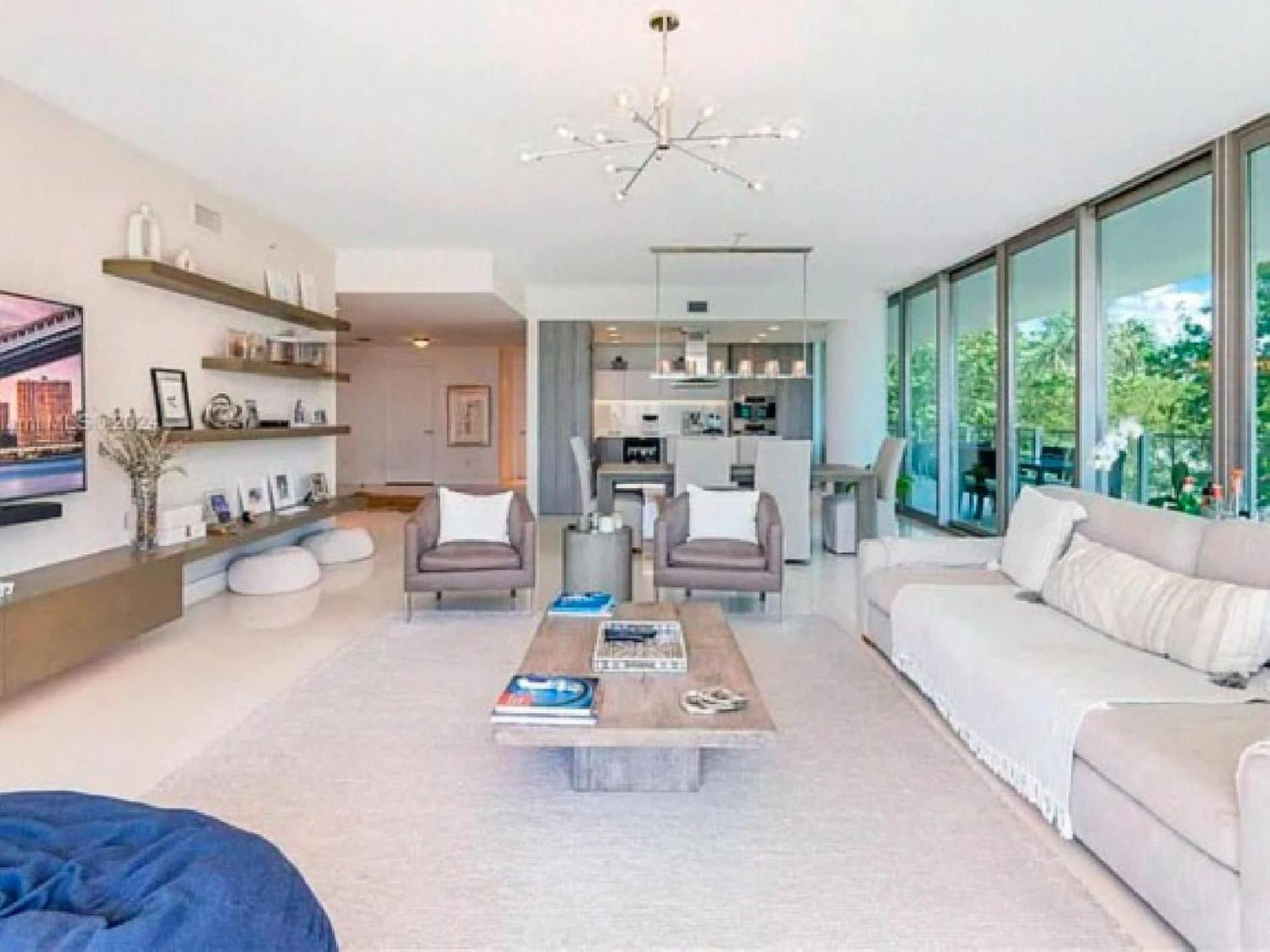 Elegant With Ocean Views In Key Biscayne Apartamento
