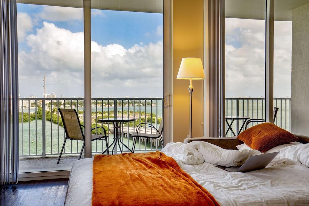 Mare Azur Luxury By Grand Bay
