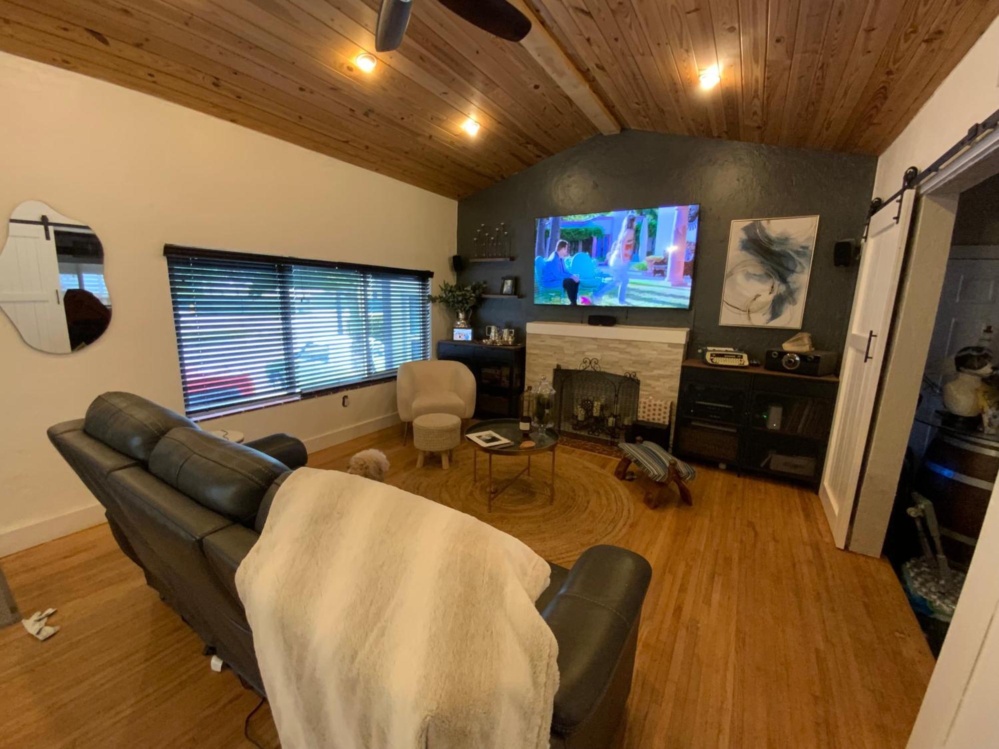 Charmed In Holiday home Miami