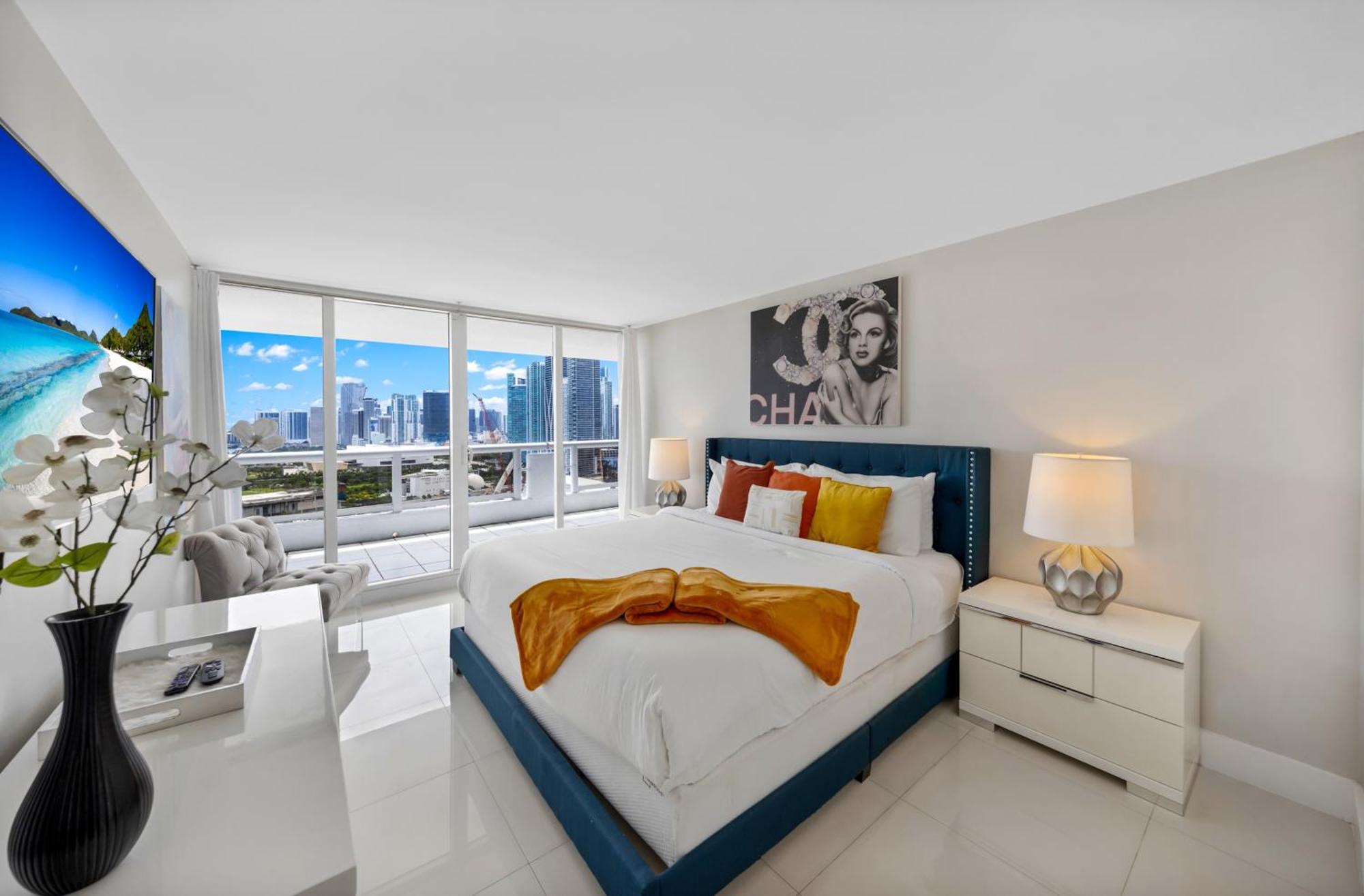 Apartamento 4 Bedroom With Stunning Balcony View Miami