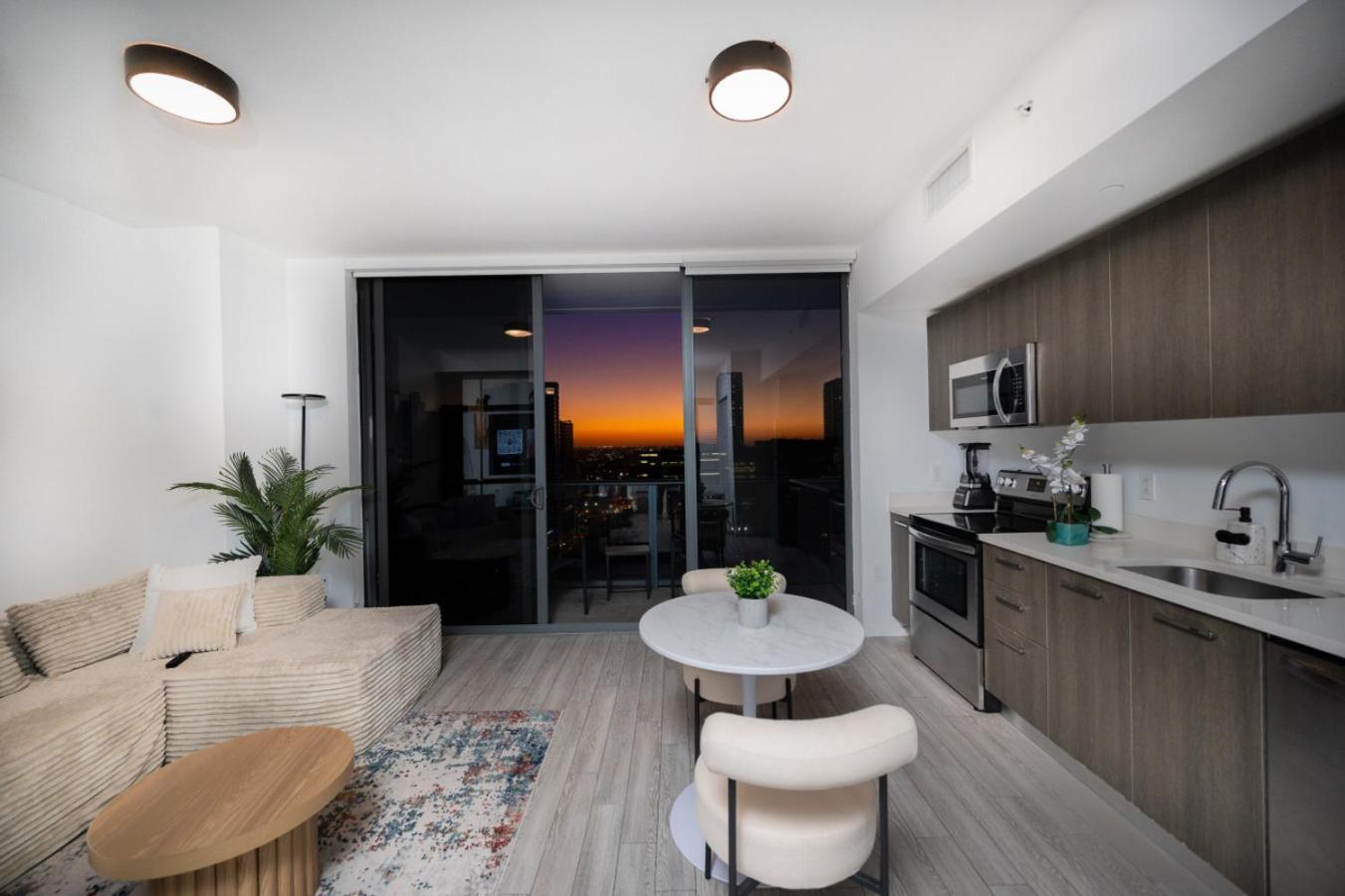 Luxury Loft - Free Parking - Ocean View - Brickell Downtown Apartment