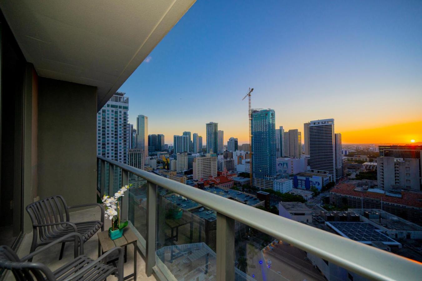 Luxury Loft - Free Parking - Ocean View - Brickell Downtown Apartment *