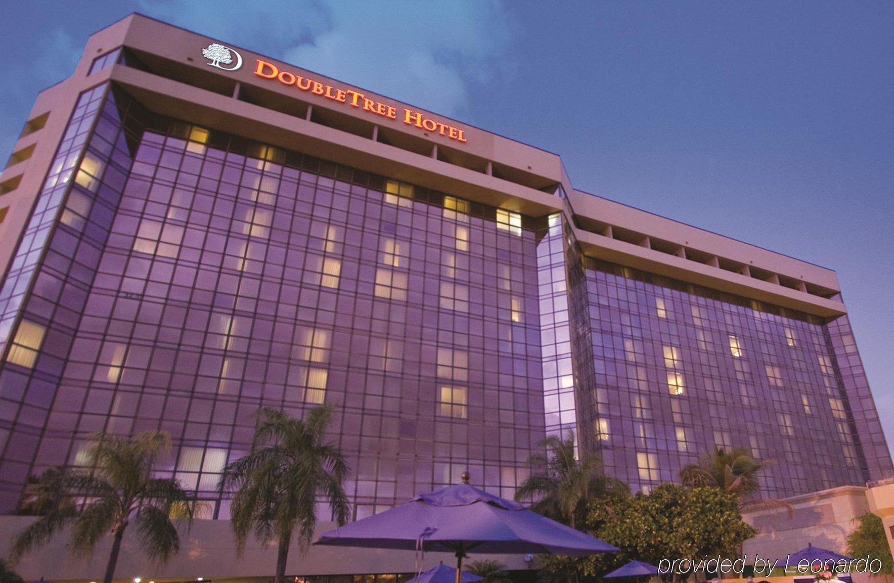 Doubletree By Hilton Airport & Convention Center Hotel 4*