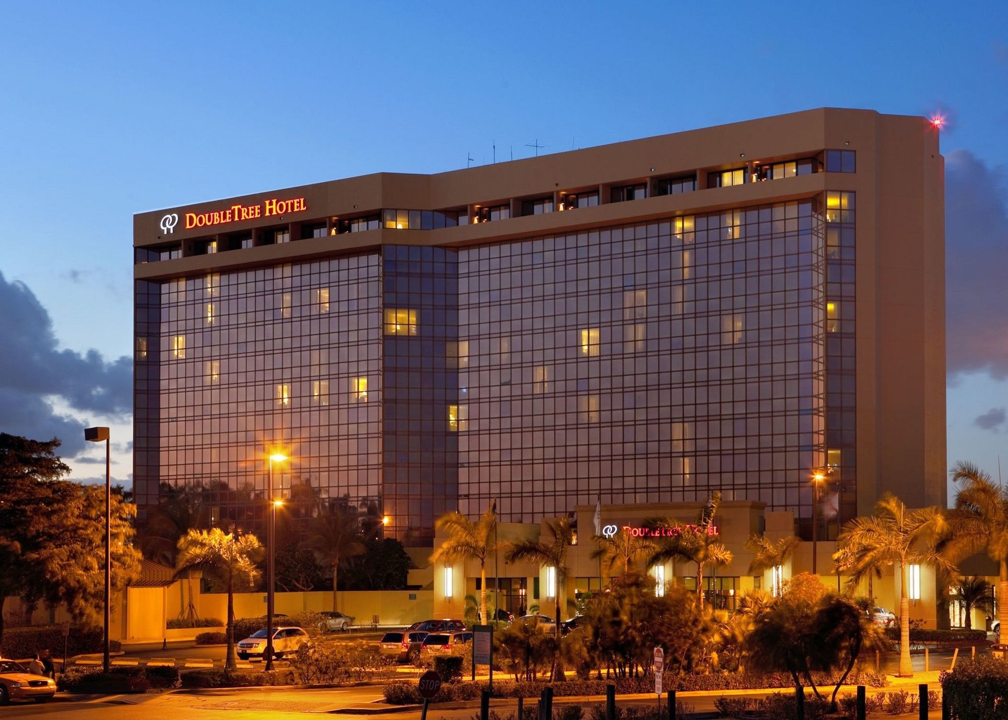 Hotel Doubletree By Hilton Airport & Convention Center Miami