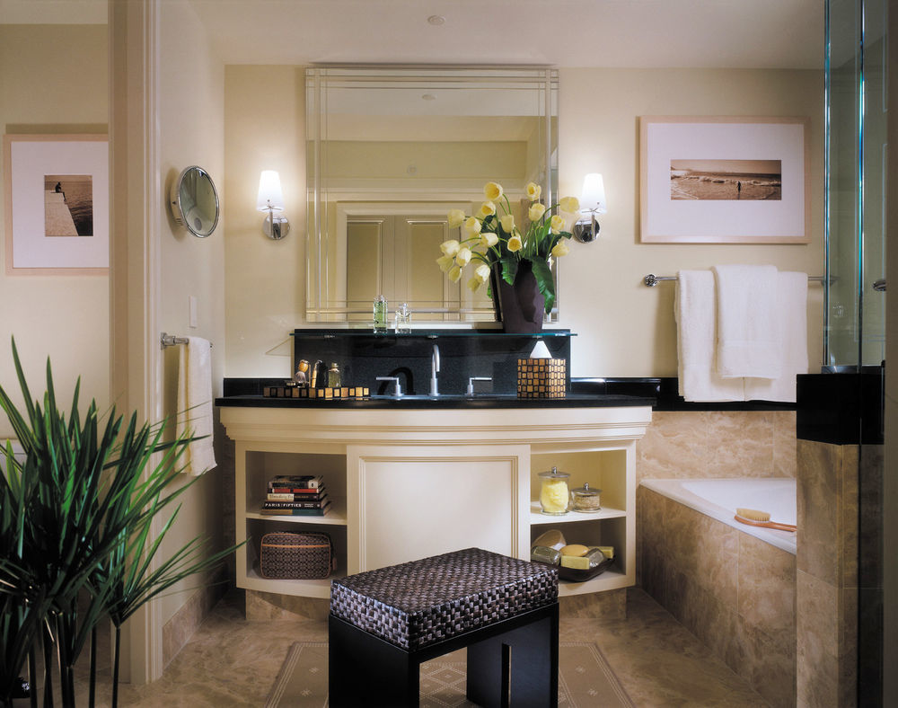 Four Seasons - Luxury Private Residences