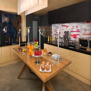 Aloft Brickell 3*