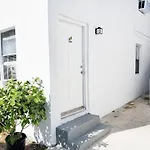 Private 2Br Apt Near Wynwood & The Design District