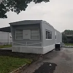 1161 Studio 2 Main Miami