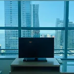 3 Bedroom Apartment In The Heart Of Brickell Sleeps 8