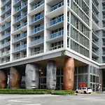Wonderful 2 Bedroom Apt With Ocean Views At Icon Brickell