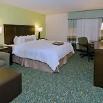 Hampton Inn & Suites Miami-Doral Dolphin Mall