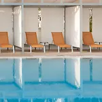 Courtyard Miami Coconut Grove