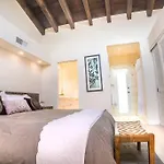 Villa At St. James Place “H”, Luxury, Pet Friendly