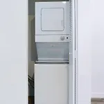 Awesome Townhouse 15 Minutes From The Beach
