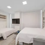 Wonderful Studio Apartment With Great Views And Pool