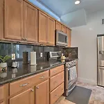 Modern 2 Bd And Loft Getaway Less Than 9 Mi To Dtwn!