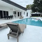 Pool Villa