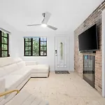 Little Havana Retreat - Newly Remodeled Villa By Loan Depot Stadium!