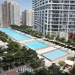 Emblematic Unit At Icon In The Heart Of Brickell