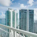 2Br Penthouse With Unbeatable Water Views And Parking