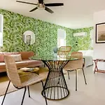 Miami Vice - Wynwood Studios By Pattio