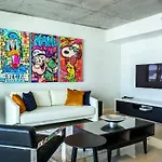 Luxury 2Bd 2Ba Wynwood Condo With Pool & Free Parking