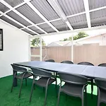 Five Bedroom Villa With Pool In Highland Lakes Near Aventura Mall