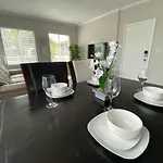 Marlins Park Suites - Apt 2 - Gallo Suite
