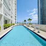 Cozy And Bohemian Studio In Brickell