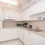 Modern Ocean View Apartment By Miami Te Espera - Hallandale 9E