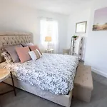 Close To Port Cruise, Steps To Wynwood. Up To 8 Pp