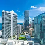 Stylish 2Bed 2Bath Over Brickell Skyline With Free Parking