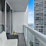 Special Offer At Icon Brickell With Ocean View