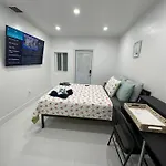 Casa West Miami