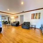 House With Pool- 15 Mins To South Beach