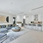 Villa In Coral Gables With Pool Jacuzzi Game Room