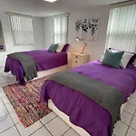 Cozy And Super Location 2 Br
