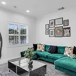 Miami Luxury Home! Next To Miami Airport And Beach