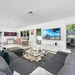 Beautiful Villa With Heated Pool Must Seen!