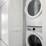 Downtown Studio W Gym Wd Nr Arena Dining Mia-81