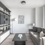 Downtown Studio W Gym Wd Nr Arena Dining Mia-81