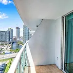 *Spacious 2Br Loft Brickell W/Stunning Views*