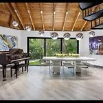 Tropical Oasis Resort Miami Home