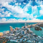 Amazing Apt With Ocean View Heart Miami Free Pool