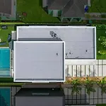 Design House -Heated Pool -Big Yard -Gated Parking