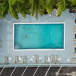 The New Yorker Hotel Miami