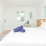 Newly Renovated Stylish Studio In El Portal #2
